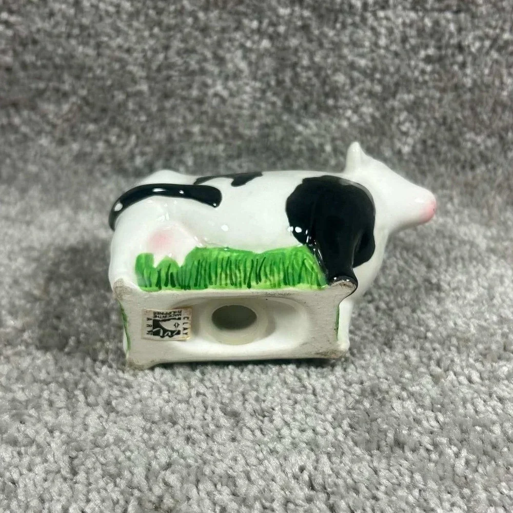Clay Art‎ Cow Salt or Pepper Shaker Black White Ceramic Farmhouse Animal